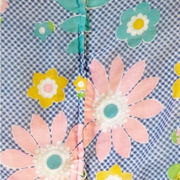 Vintage Rag Dolls-70’s- bright floral print , sleeveless dress- smocked bodice - Picture 7 of 9